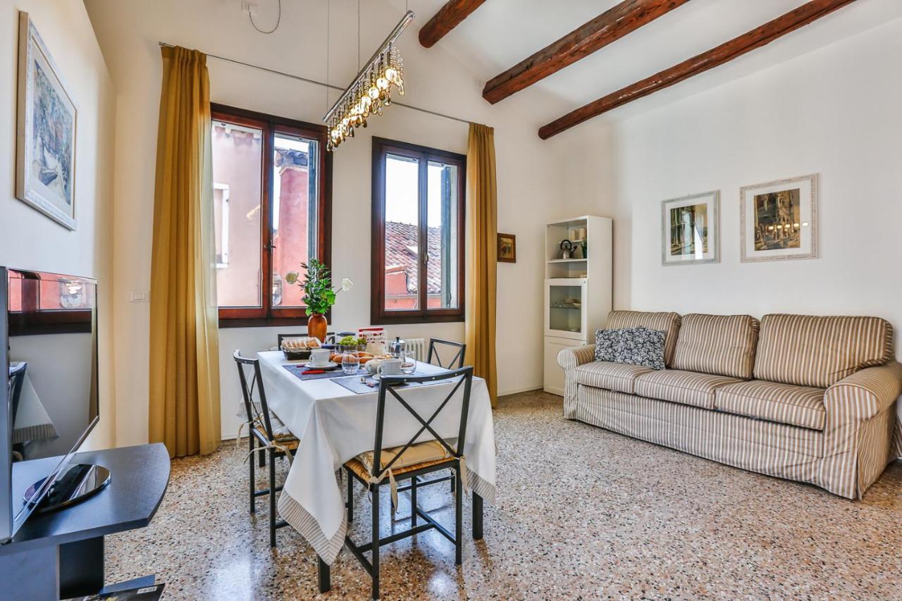 Ca' Dell'Abate Terrace Apartment เวนิส ภายนอก รูปภาพ