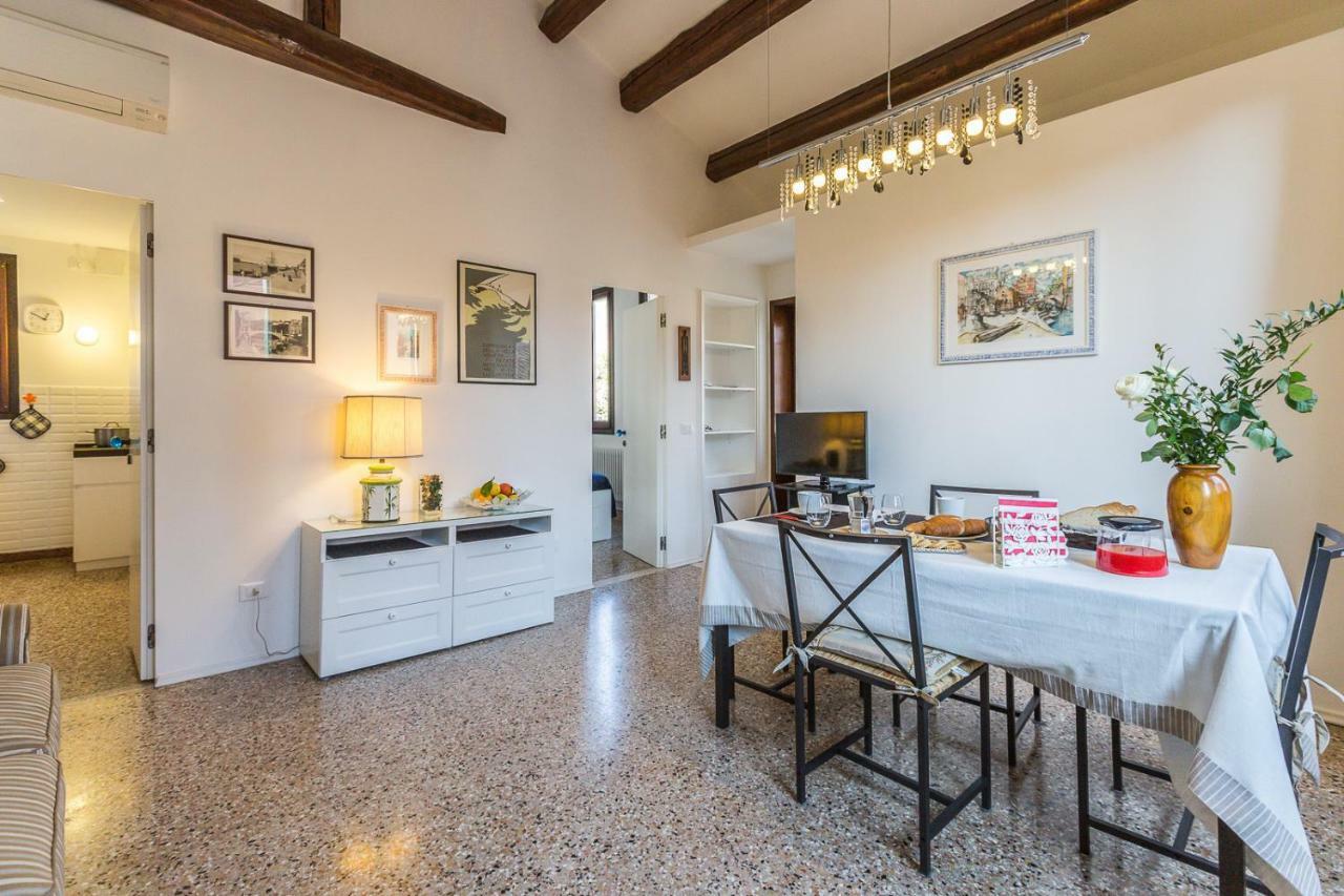 Ca' Dell'Abate Terrace Apartment เวนิส ภายนอก รูปภาพ