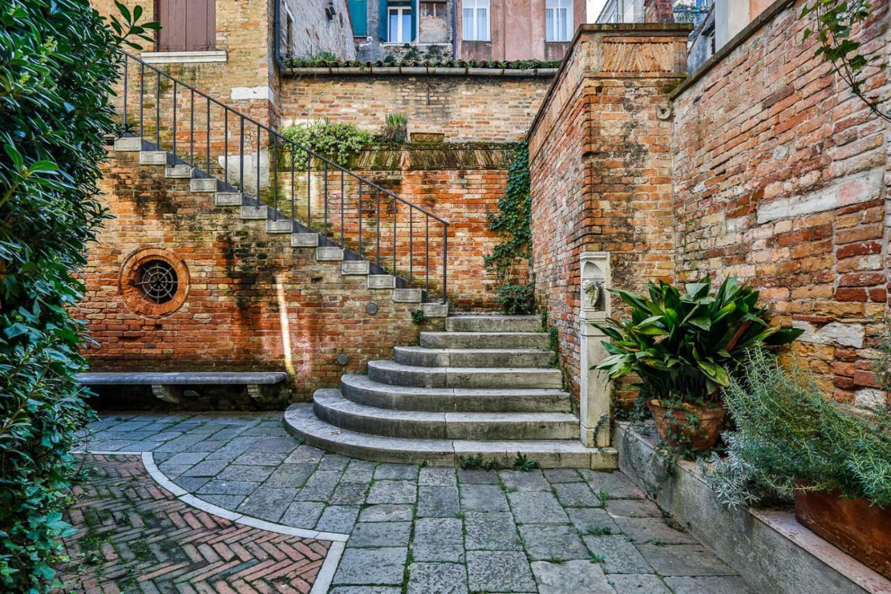 Ca' Dell'Abate Terrace Apartment เวนิส ภายนอก รูปภาพ